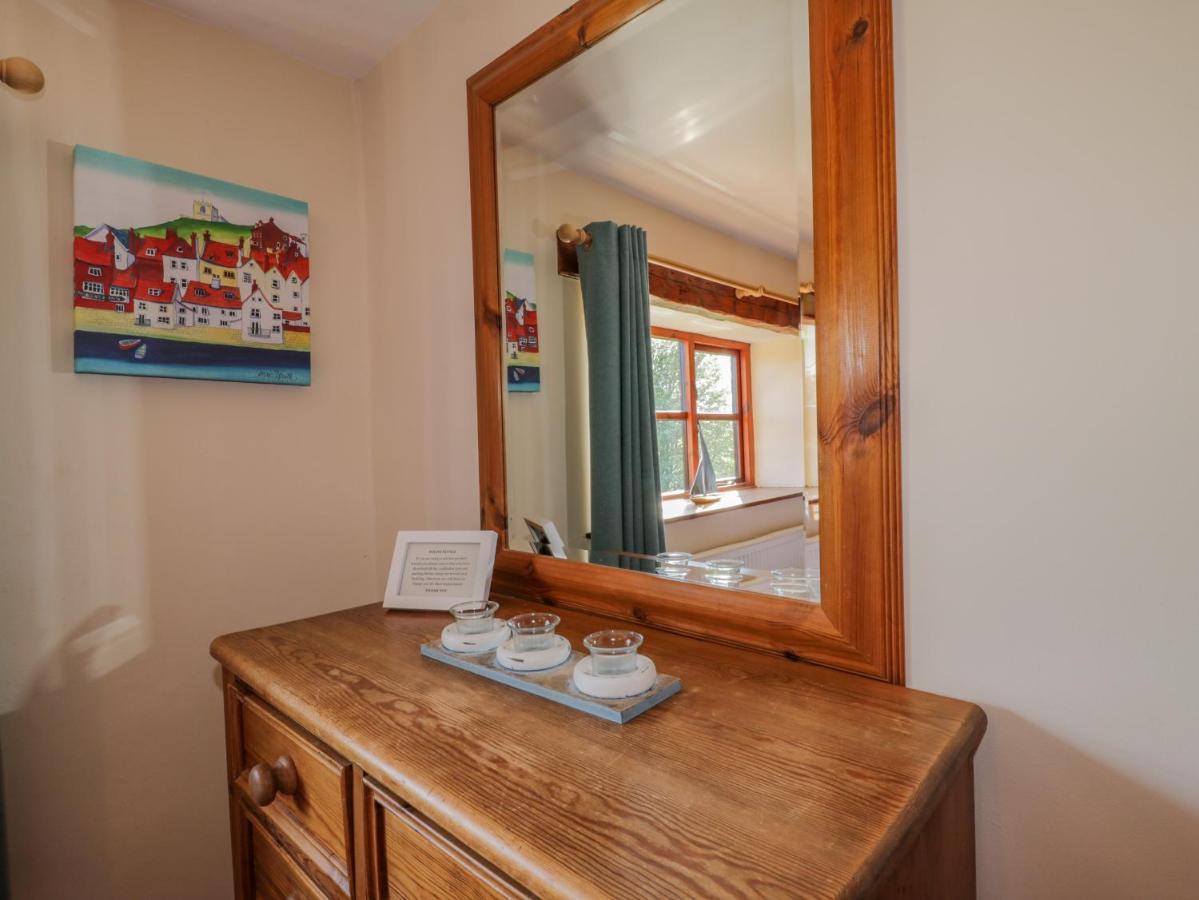 Danby Cottage Whitby Exterior photo